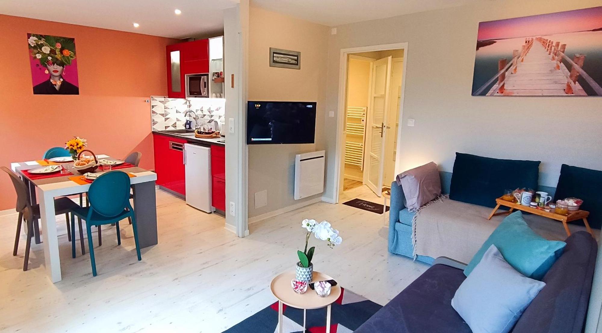 Studio Proche Plage - Parking Gratuit Et Prive - Terrasse Et Petit Jardin Cloture كورسول-سور-مار المظهر الخارجي الصورة